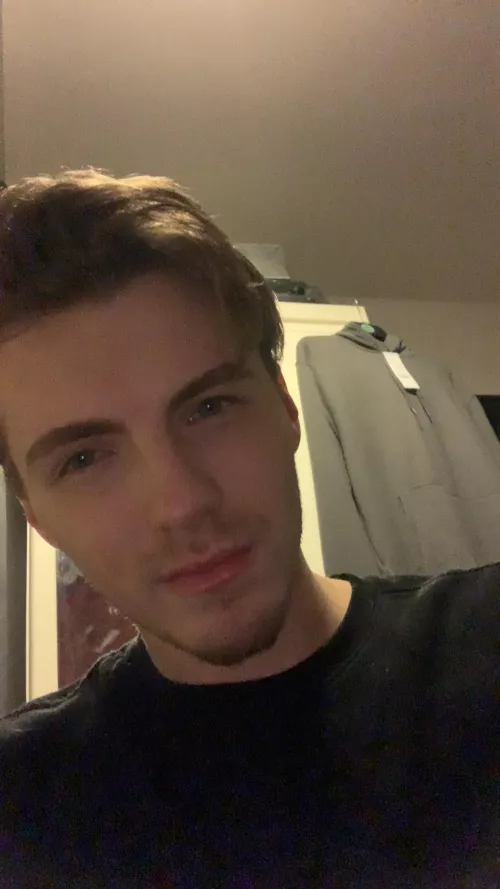 Hey guys, felt cute here 😊