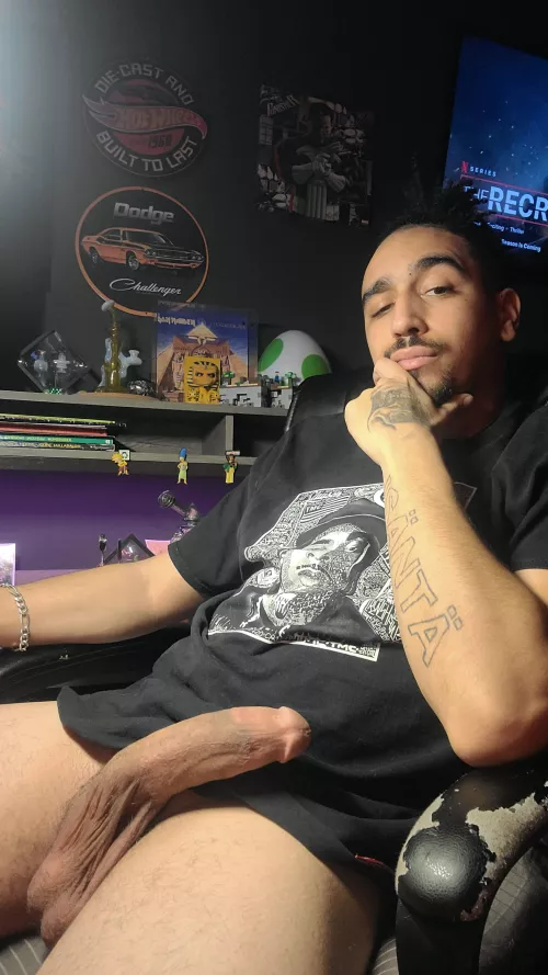 I just need a good hole to fill this fine sunday