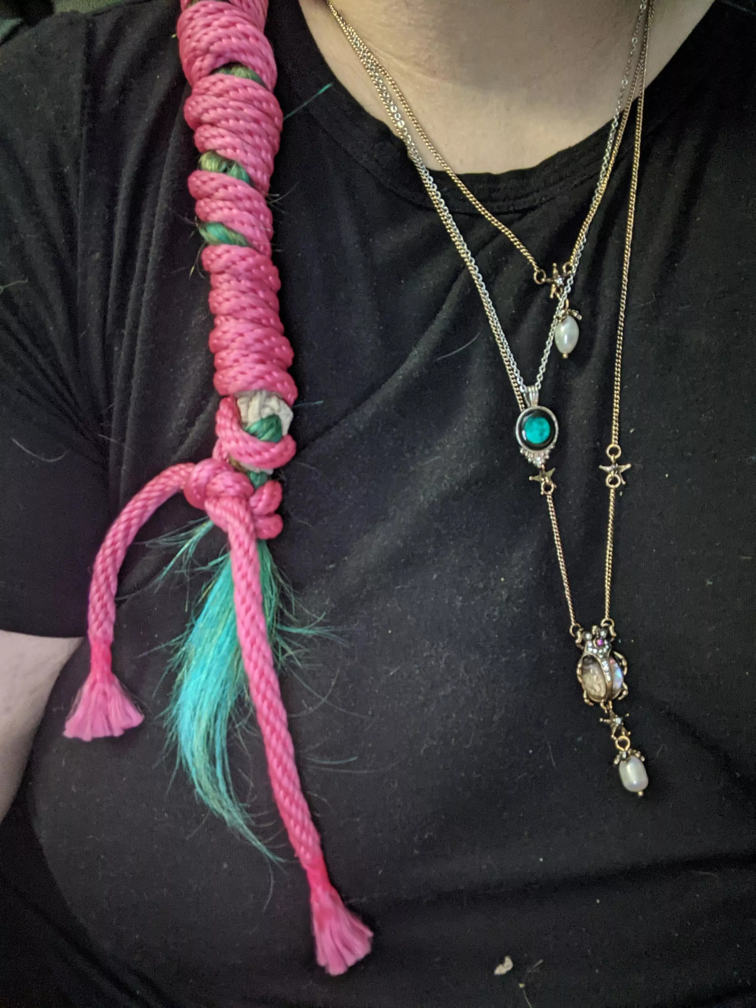 just a little hair tie for fun on this beautiful spring day 😍 🌺