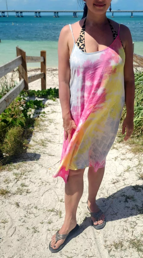 Last Day Of This Milfs Spring Break! Want To Go Out With A Bang?