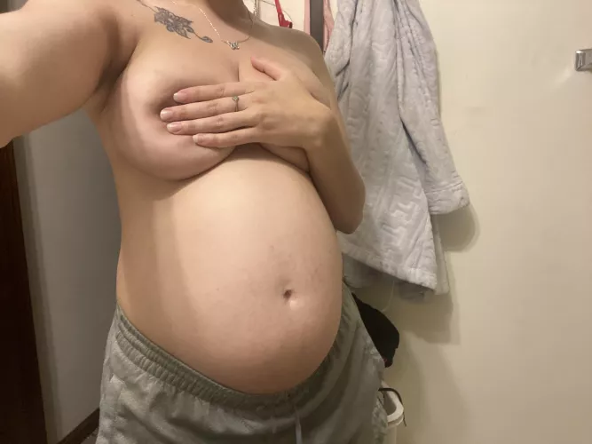 Preganxy bundles include sexy fetish things DMs open