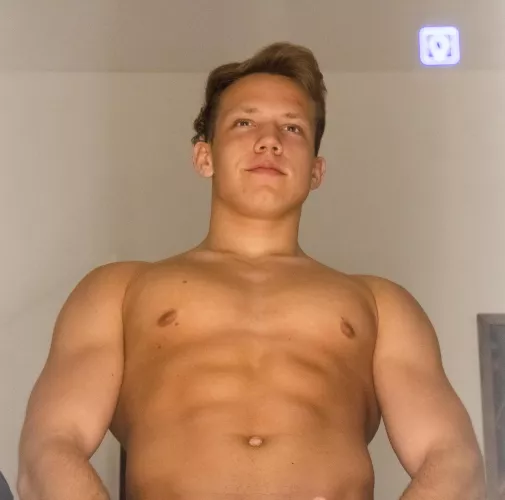 The perfect angle. What do you say😉