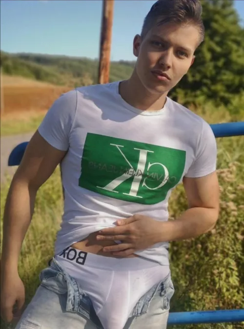 Would you give me a head? 😜