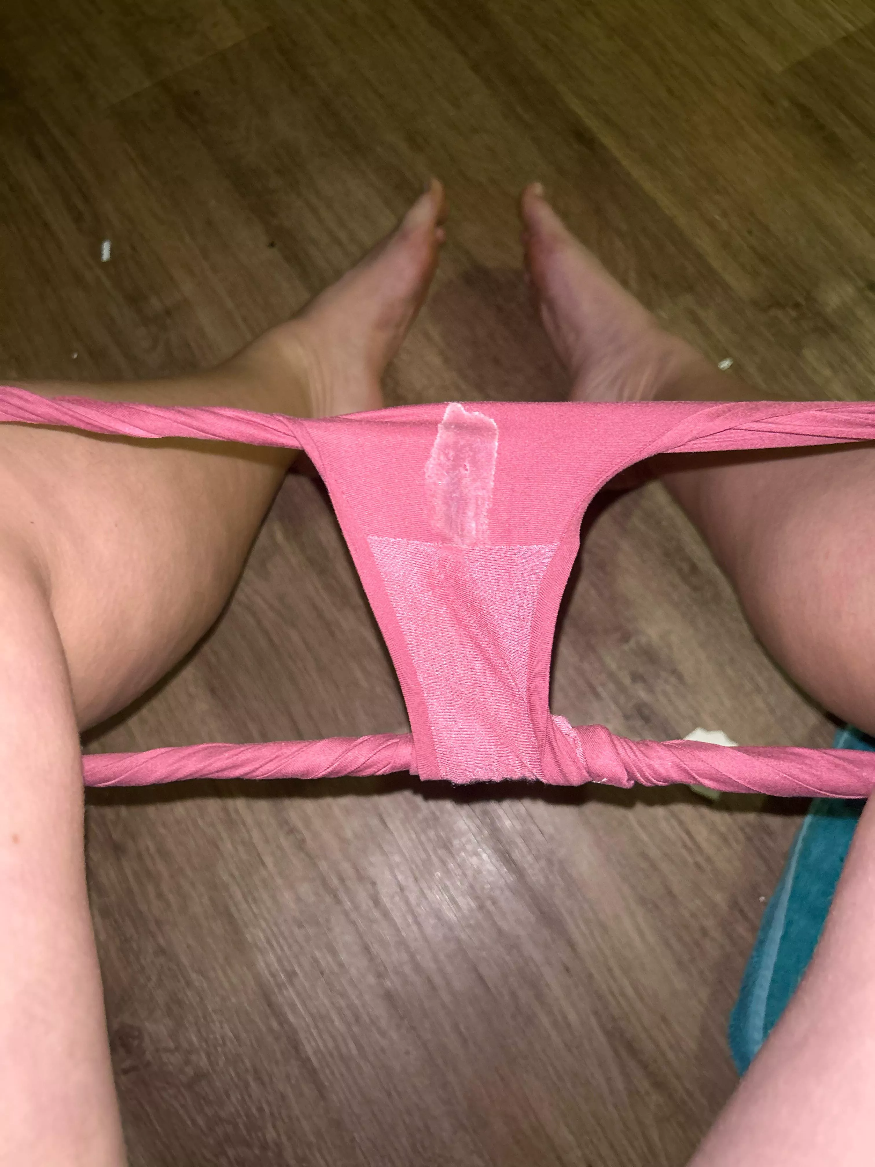 Would you like a taste of my cream… post gym pussy juice