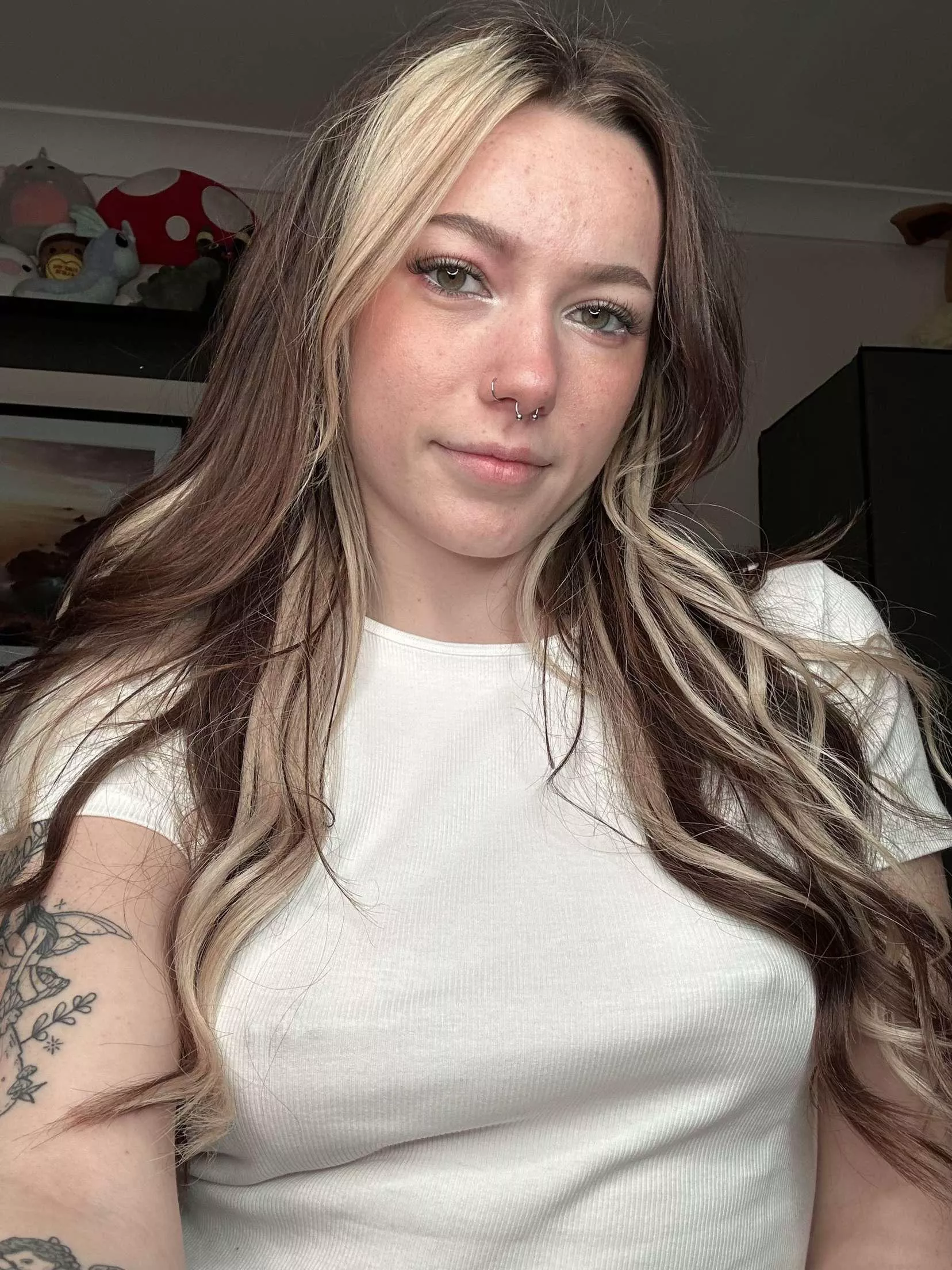 Would you manage to hold eye contact for the first 10 seconds