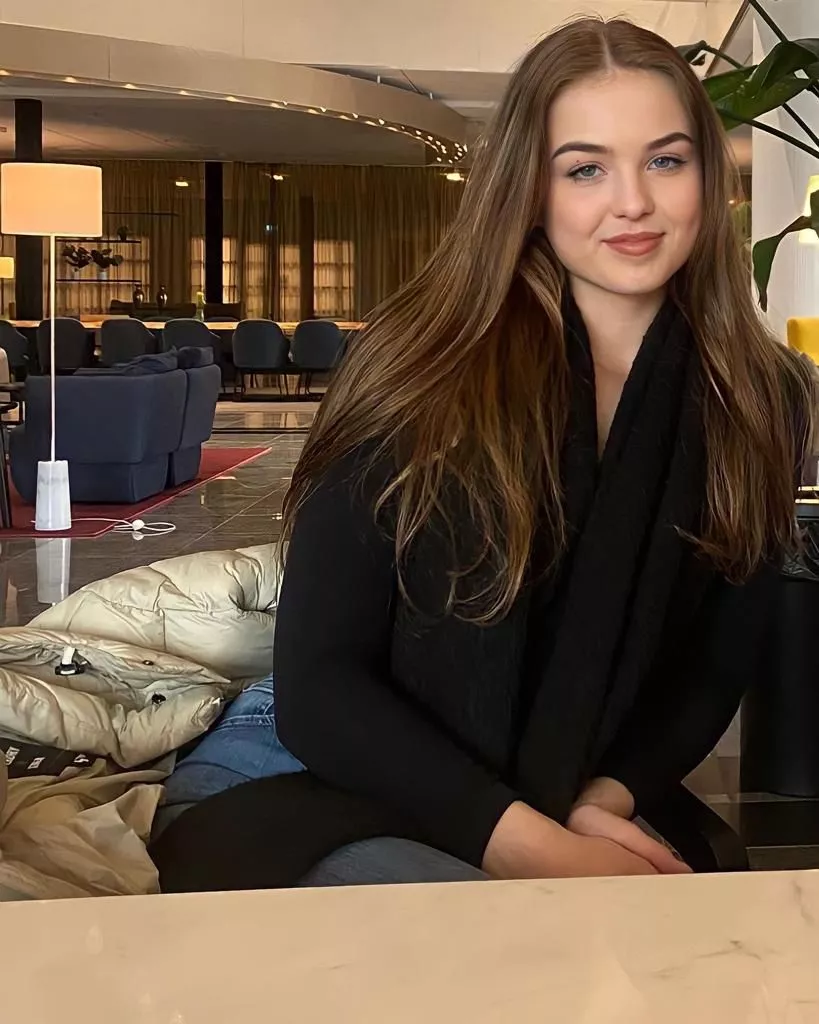 Yes, I'm looking at you 👀😏