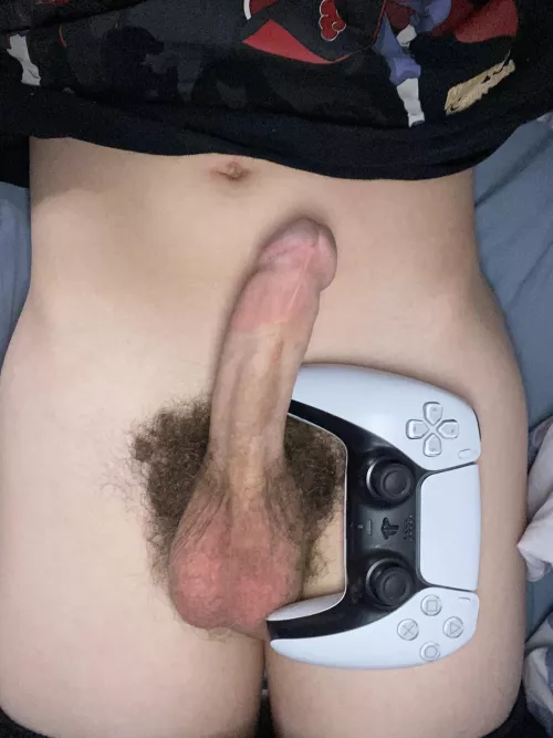 (18) Like my joystick?