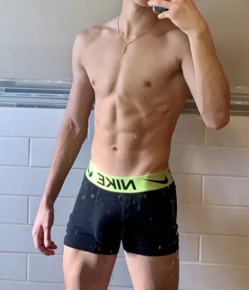 20 m fit into muscular guys snap kalii963