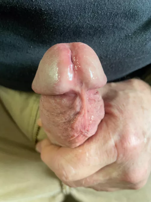 Almost caught while scrolling…