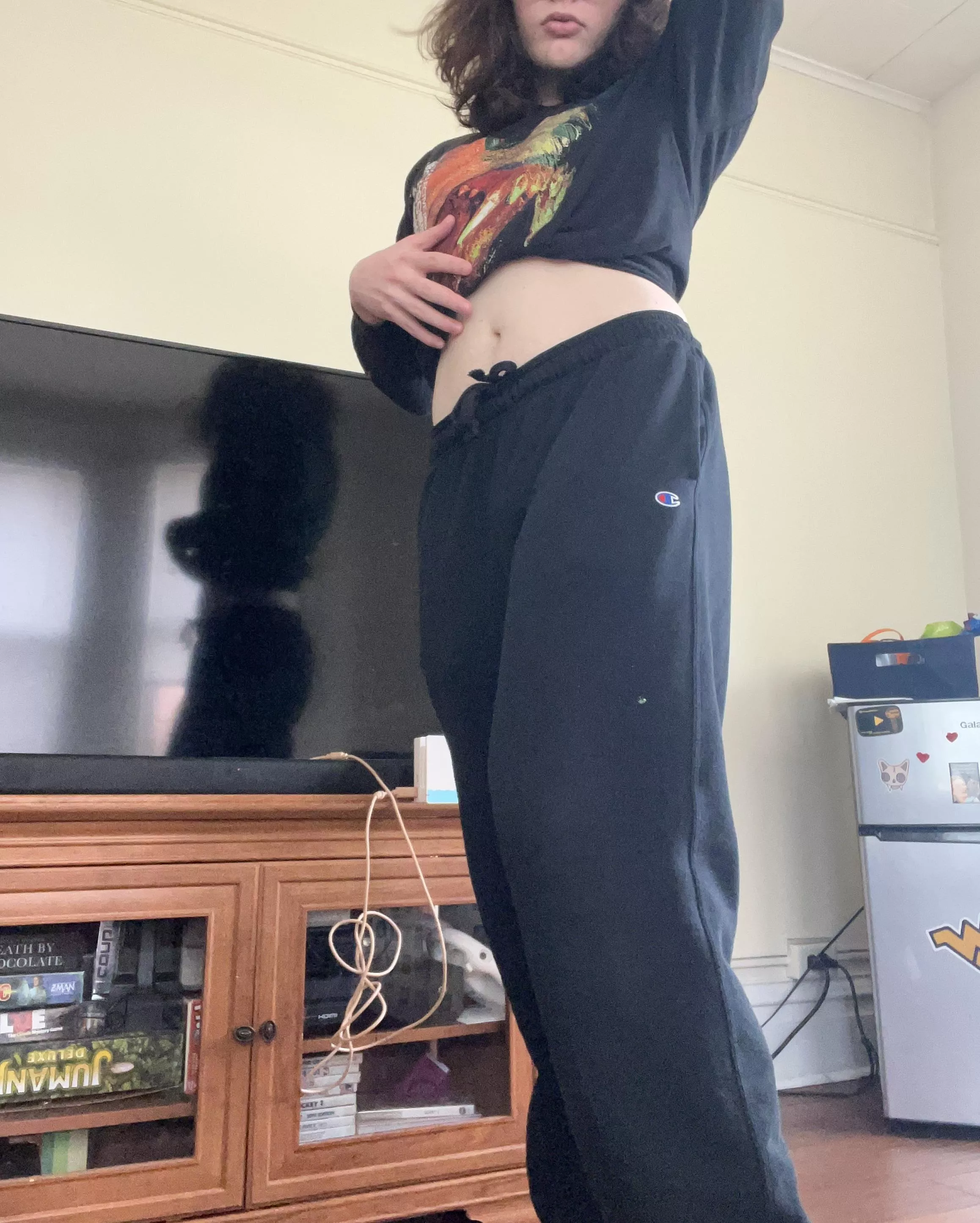 Any tall femboy enjoyers? 😮‍💨