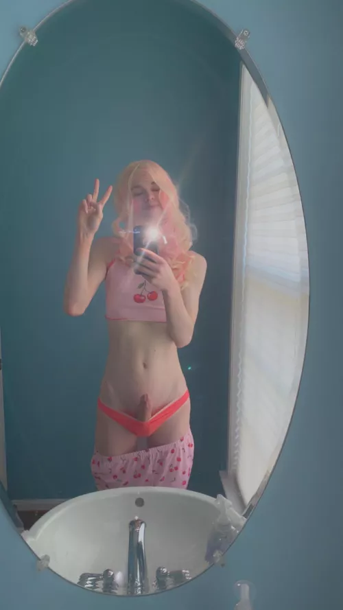 Anyone into fem twinks?