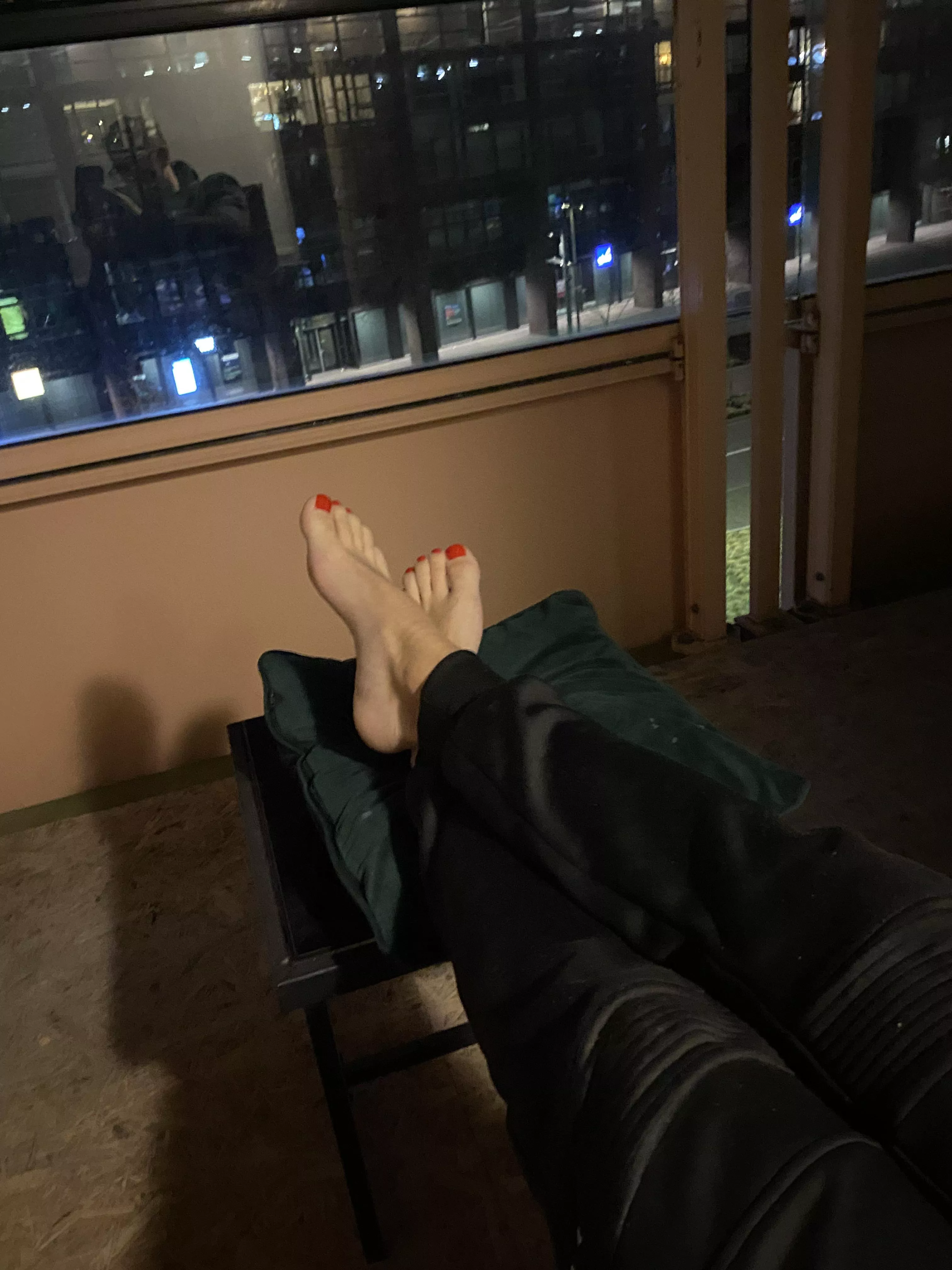Chilling on my balcony, anyone care to rub them? 🥰