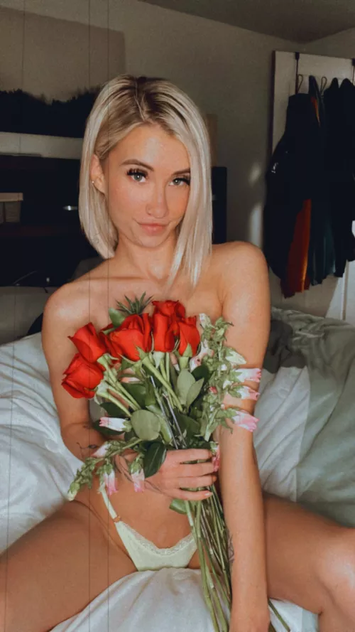 Come here baby.. 👅