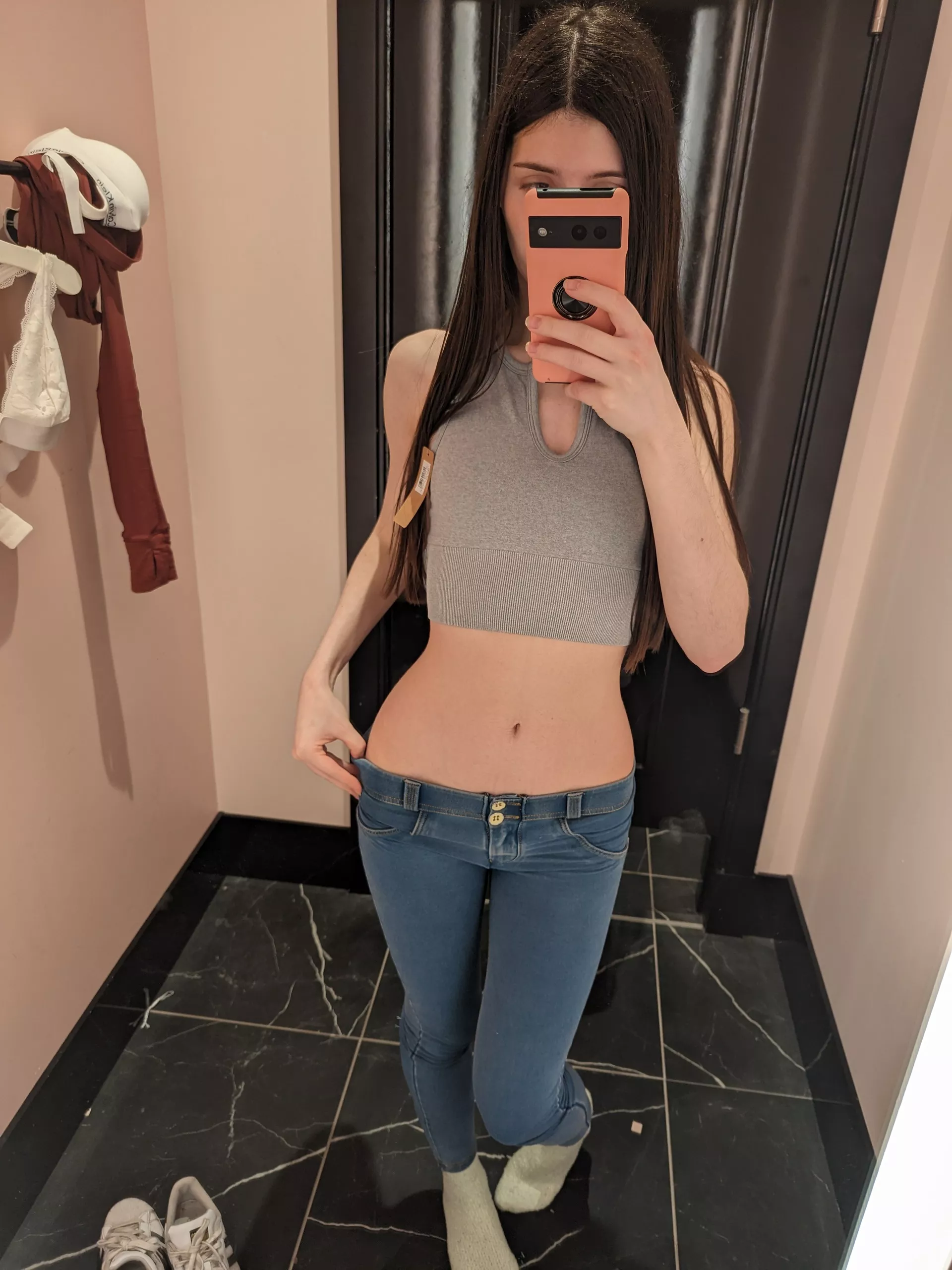 Do you like my outfit?