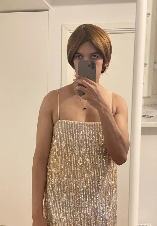 Dressing up for strong white men