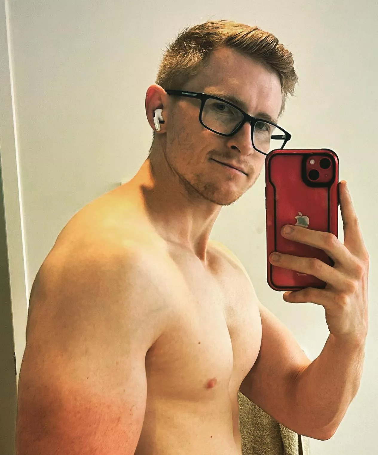 Happy Monday gaymers!