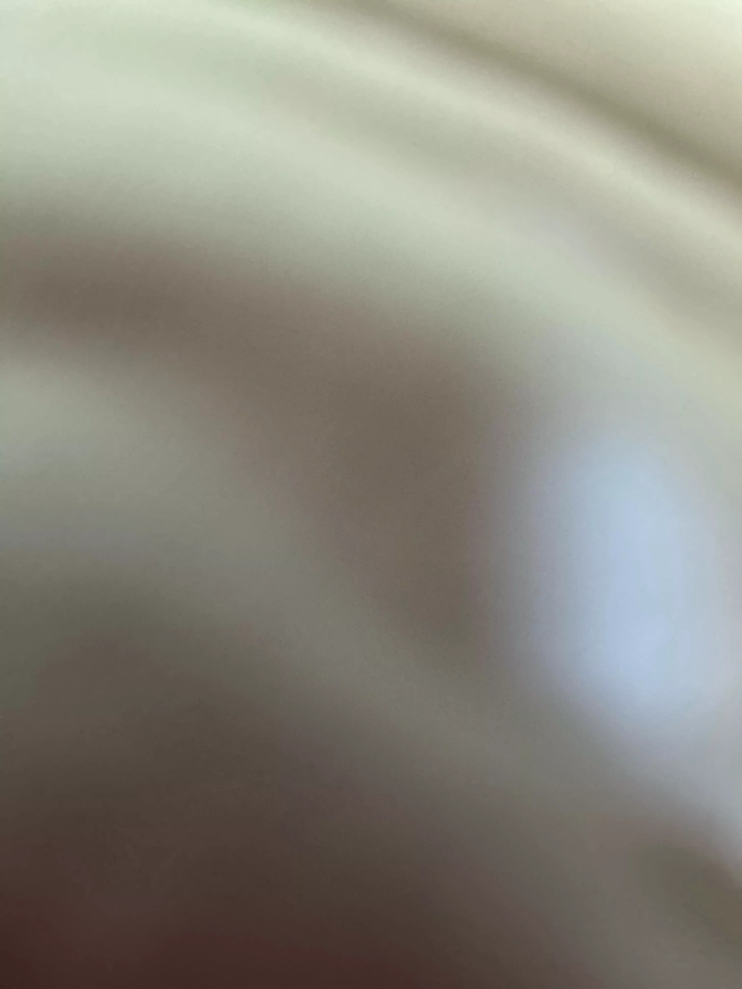 HMU and compare but if I lose I’ll give you an embarrassing pic of me. What are you willing to bet? State age when you come in.(I’m 21)