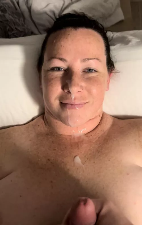 I always look so satisfied with cum on me (OC)