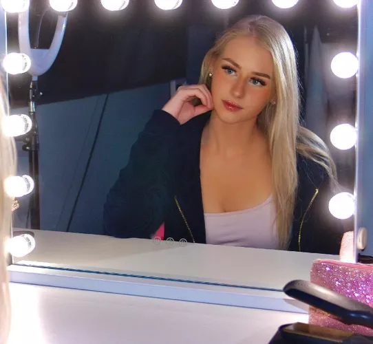 I can be your cute girlfriend :)