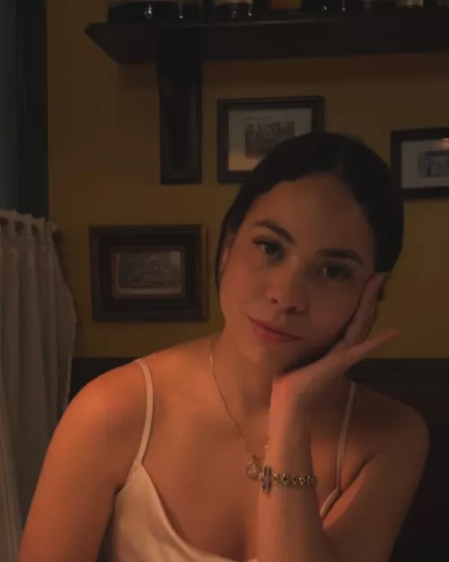 I could be your favorite date.