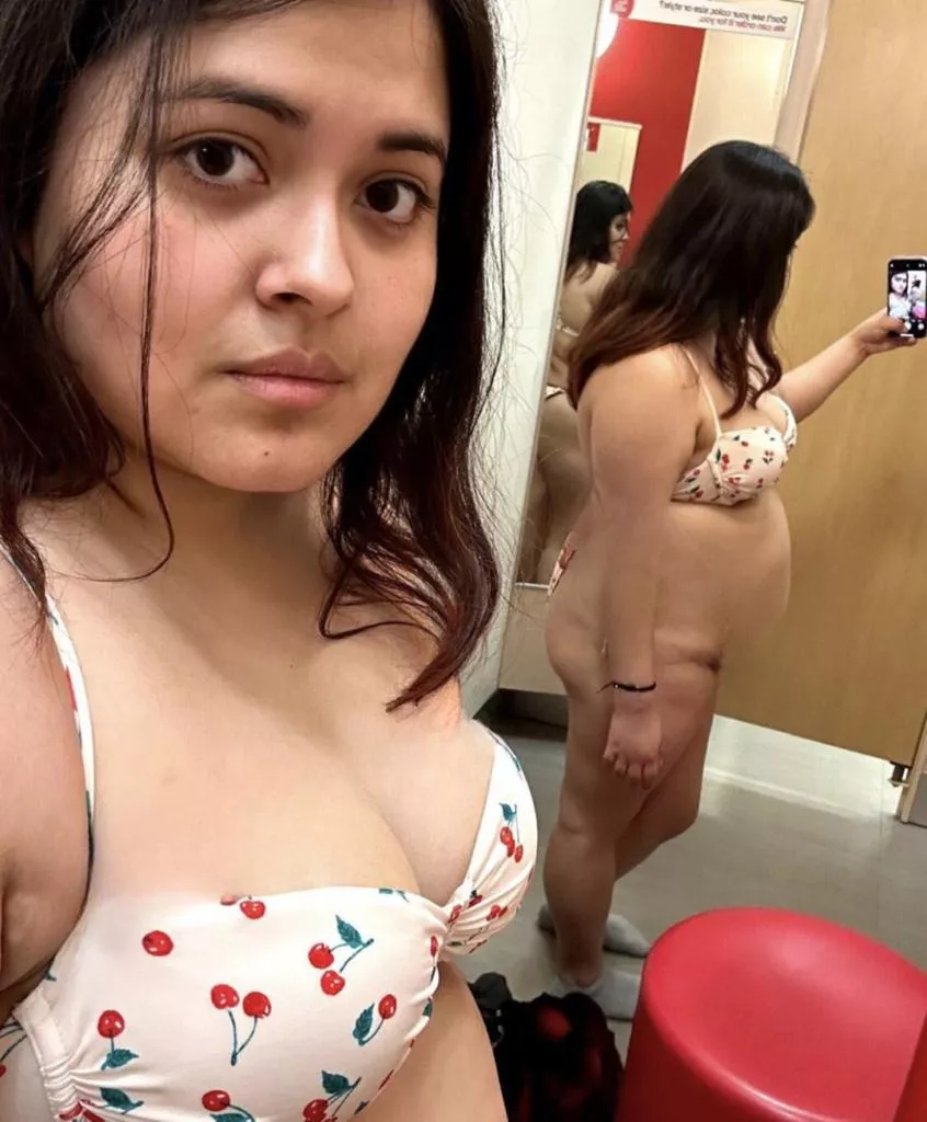 I need more, feed me till I reach my limit 🍔🍕