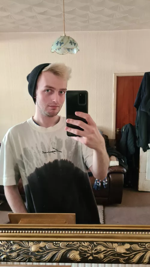 If you book a driving lesson and I turned up to take you, what would your first thought be?