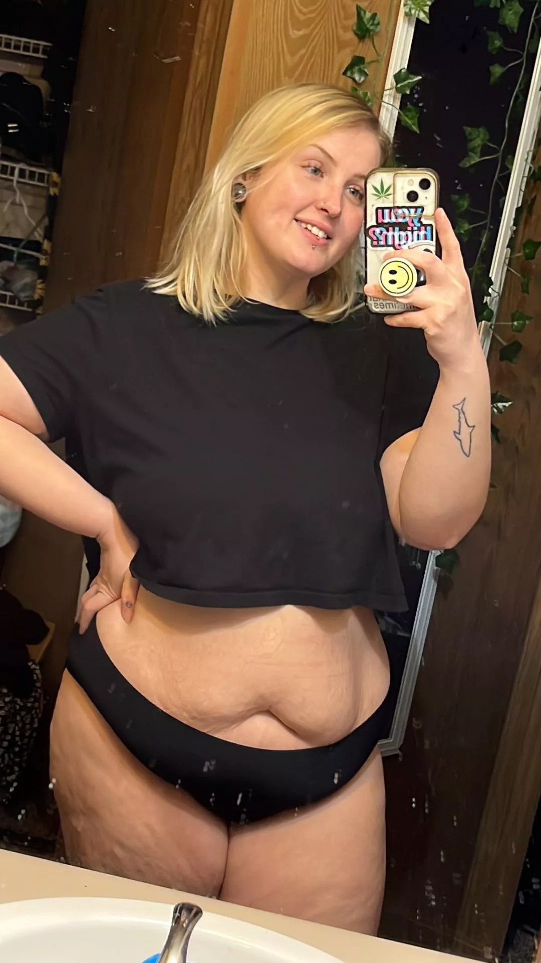 I'm always taking pics 😬😅