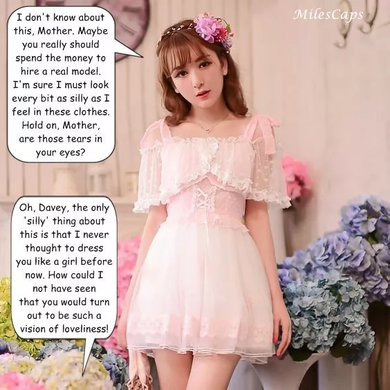 Looks like someone will go to school tomorrow with new clothes 💖💄👗