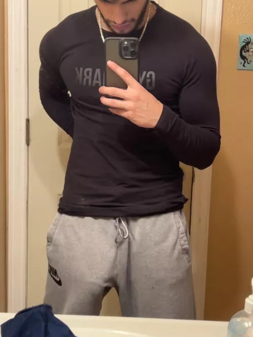 [m] Need a extra hand