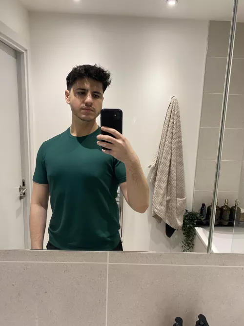 Ngl I like this colour a lot