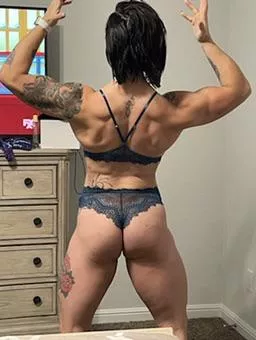 Quick back pose