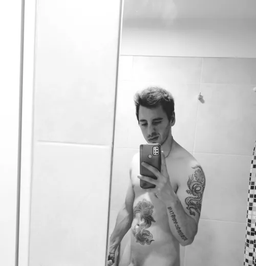 Should i uplode the complete picture? 👼🏼