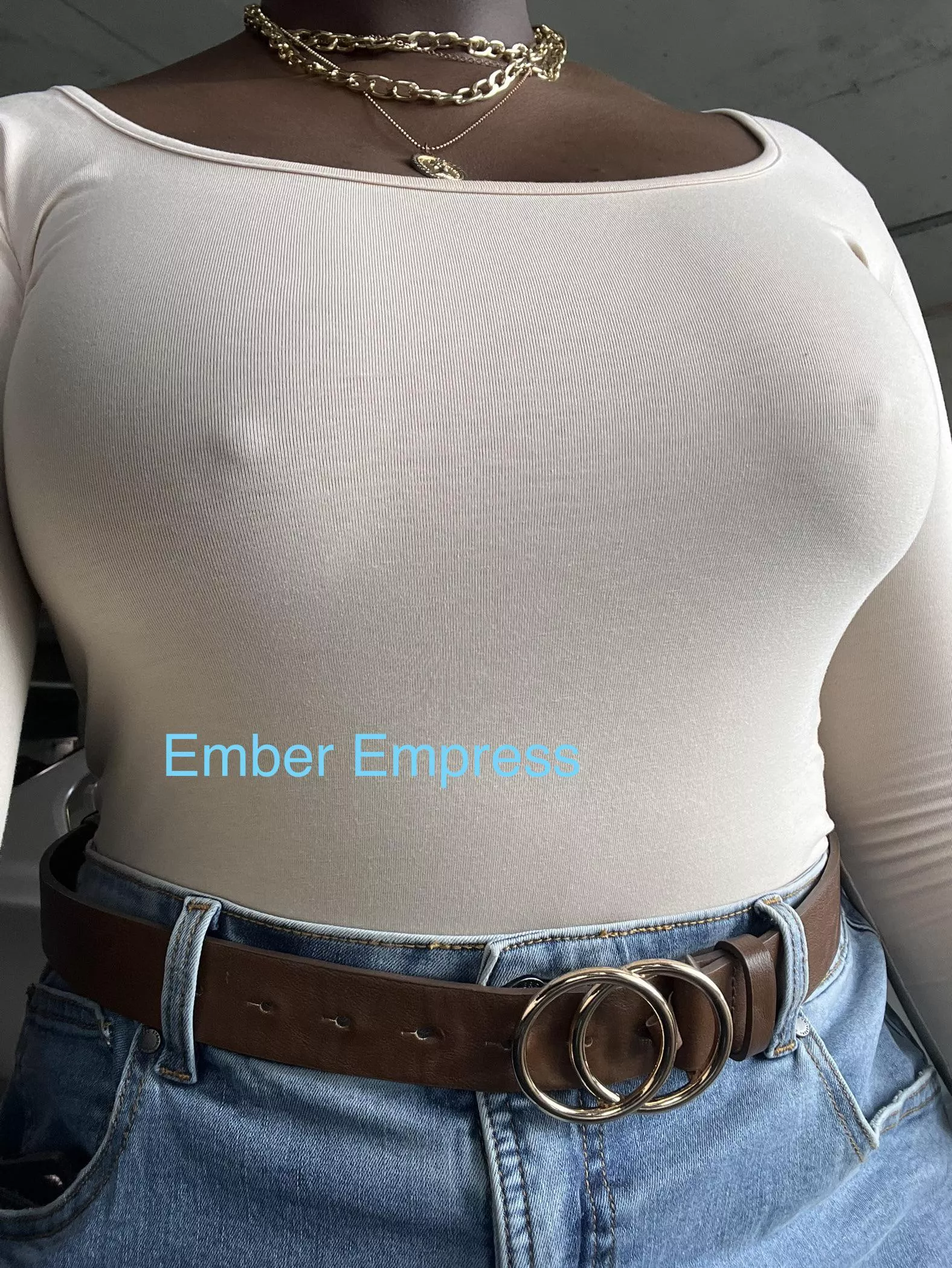 The Girls said HEEEYYYYY! say it back <3