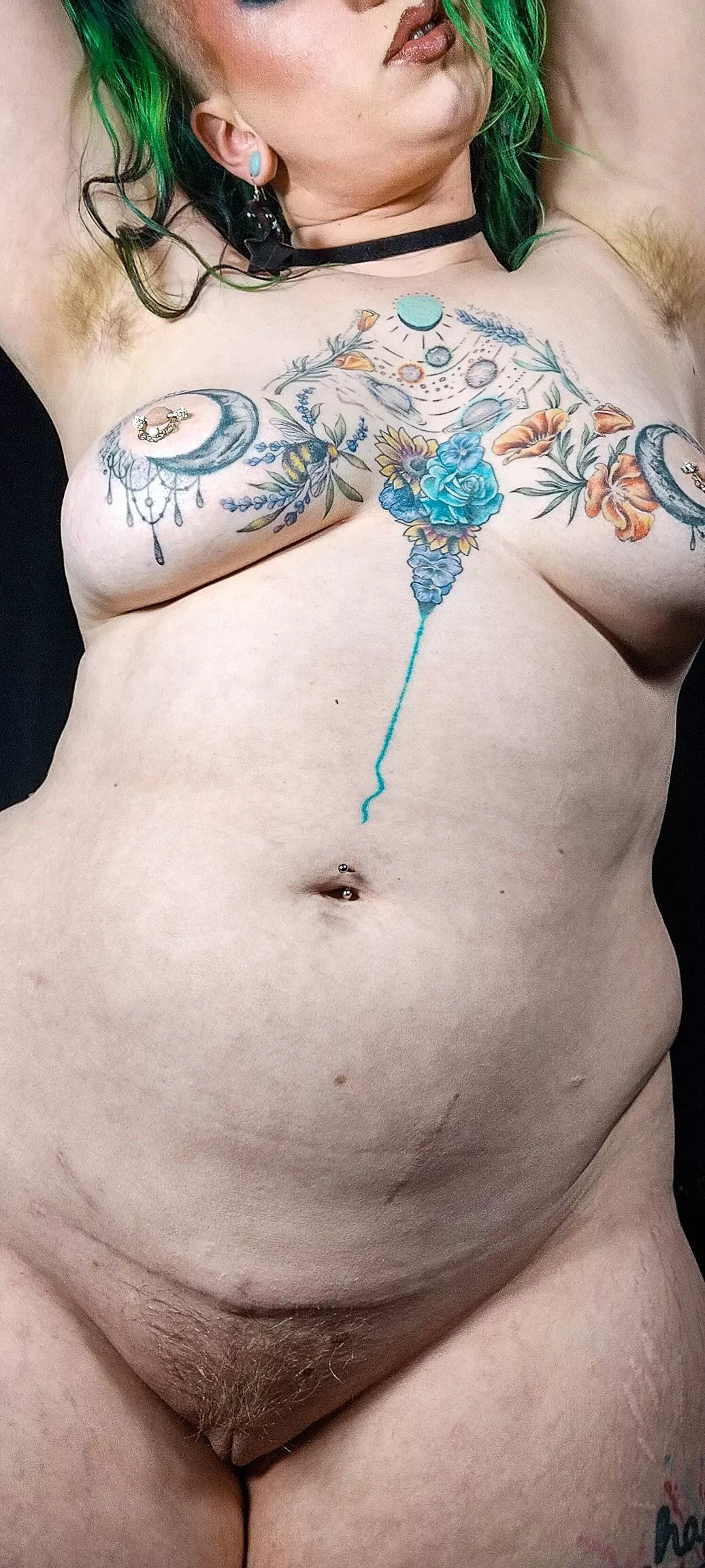 The perfect combo, hairy tits and hairy pussy 💚