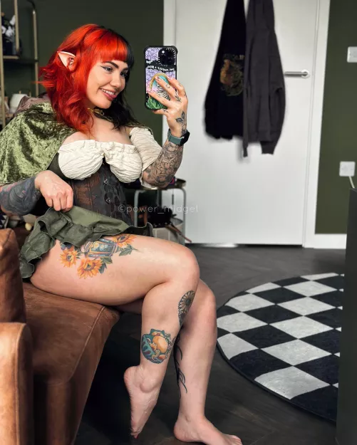 Wanna dress up and watch all the LoTR extended editions? ☺️