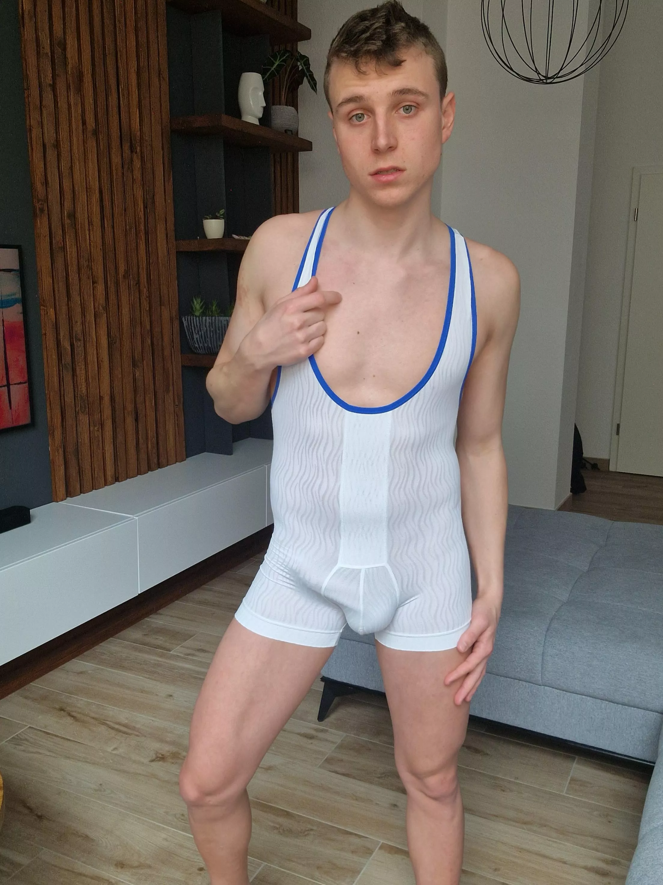 who wants to wrestle against me?