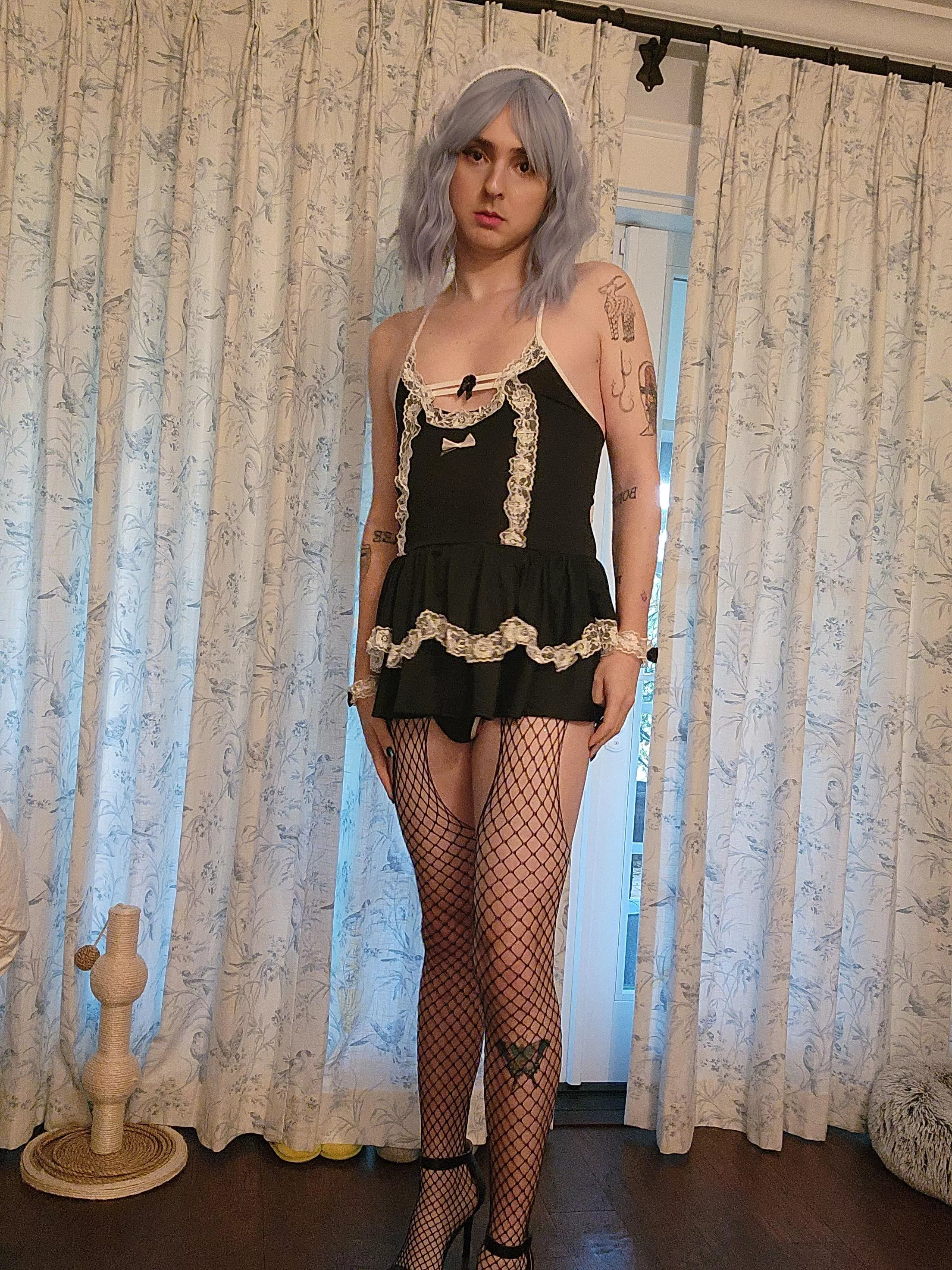 Would a femboy maid service be popular?