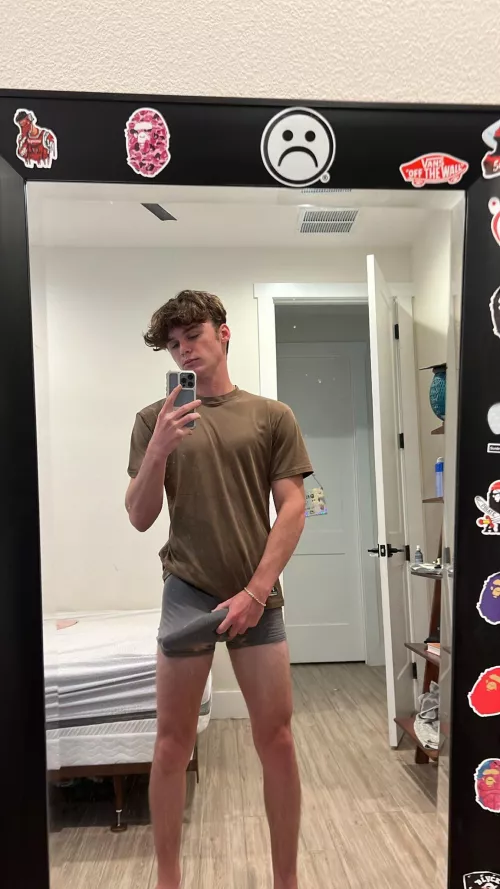 would u get on your knees for me?