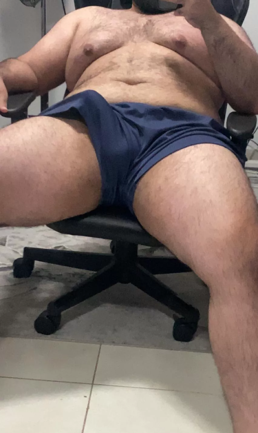 Wyd if your sisters bf sends you this?