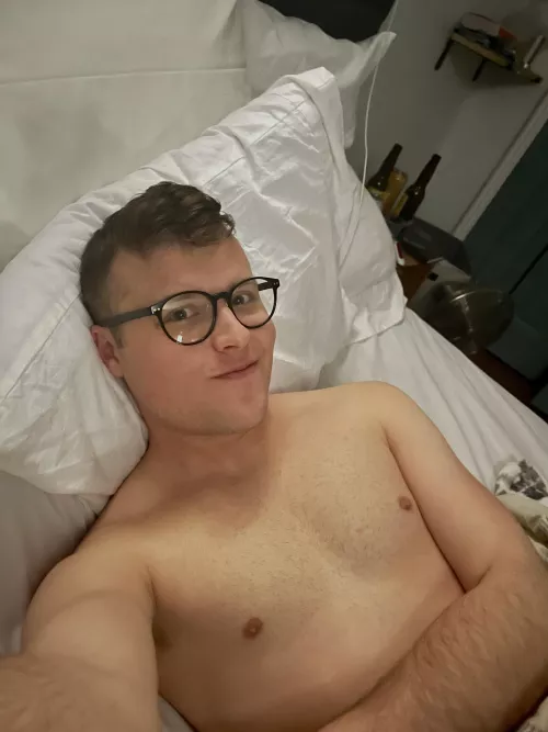 Bed - 1, my motivation - 0