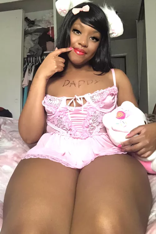 giving thigh jobs for your bwc 😌💖