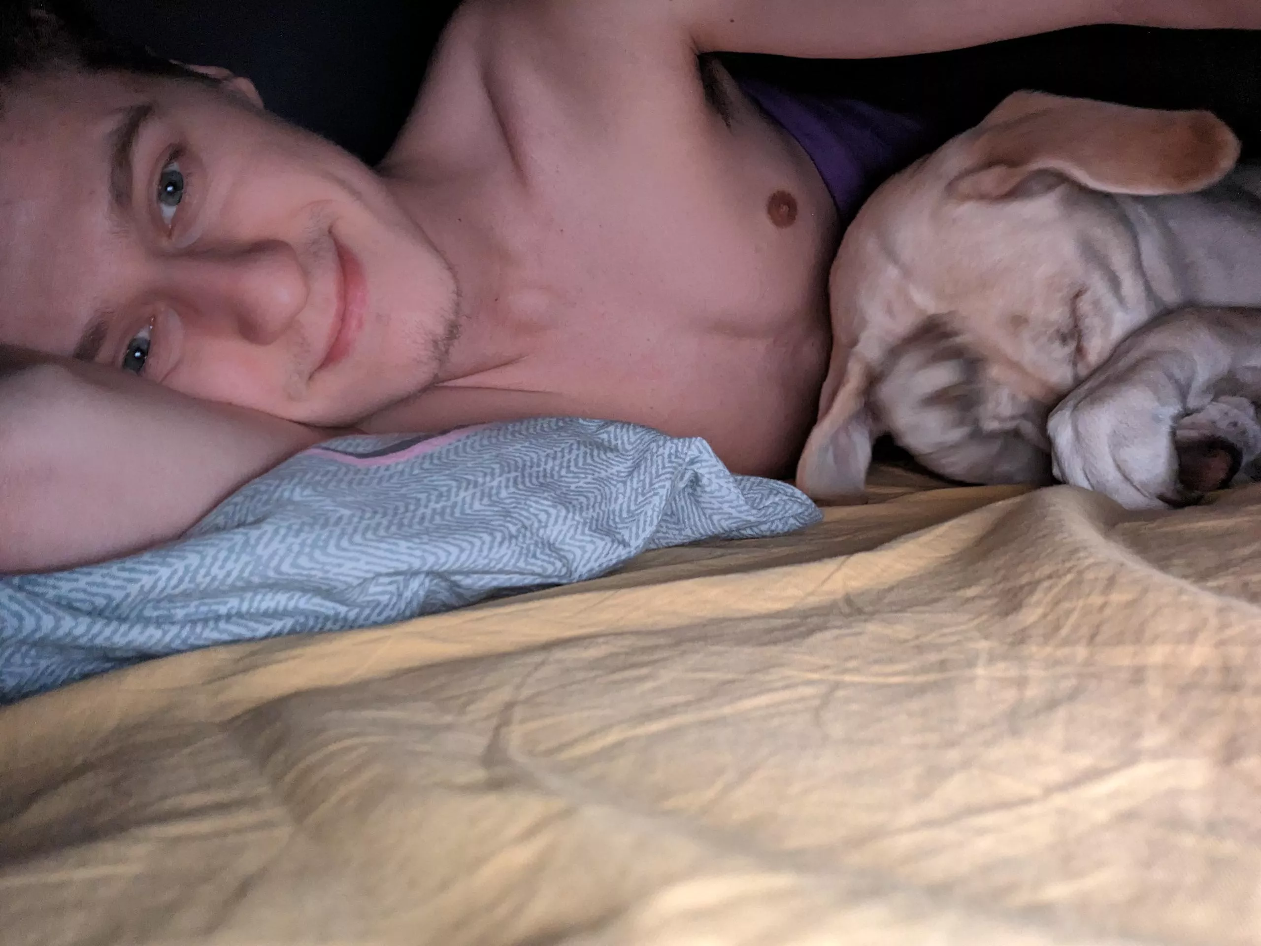 Guess she didn't like that flash in the middle of night 😅