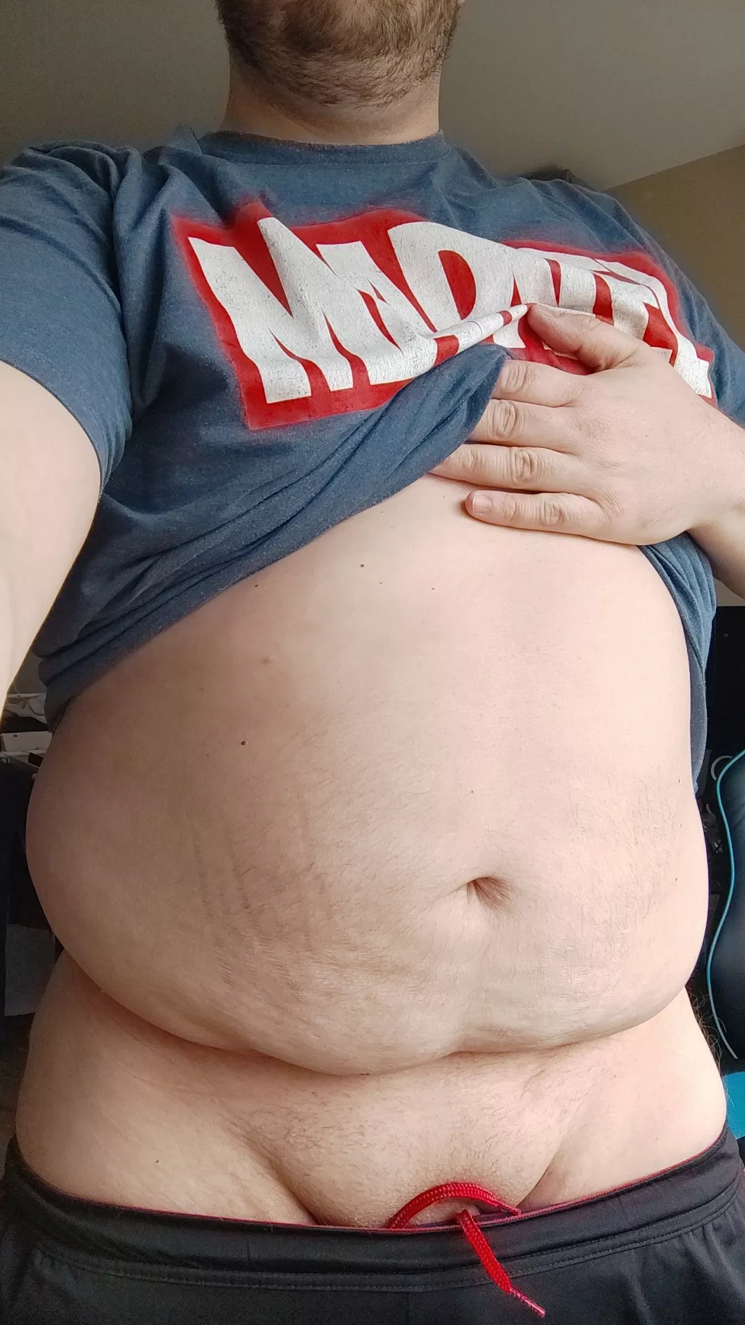 Home office horniness it's difficult. how you manage when you work from home?