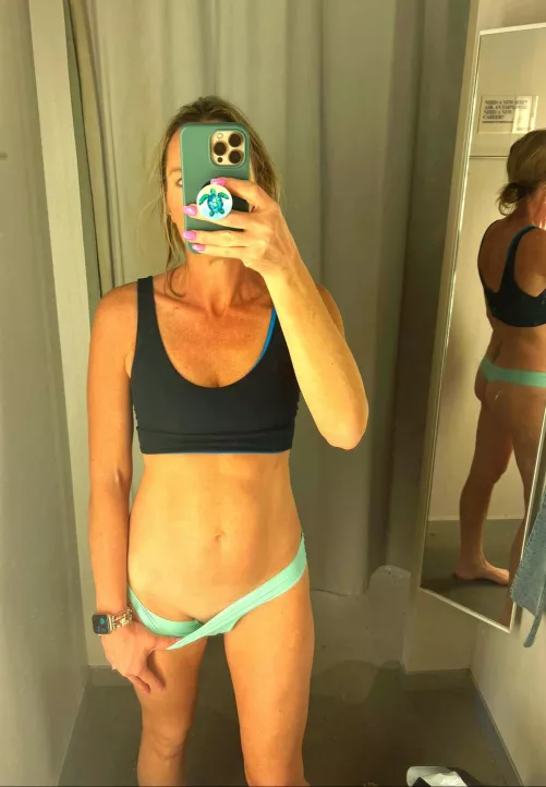 Hubs is outside and I'm sending this to my crush