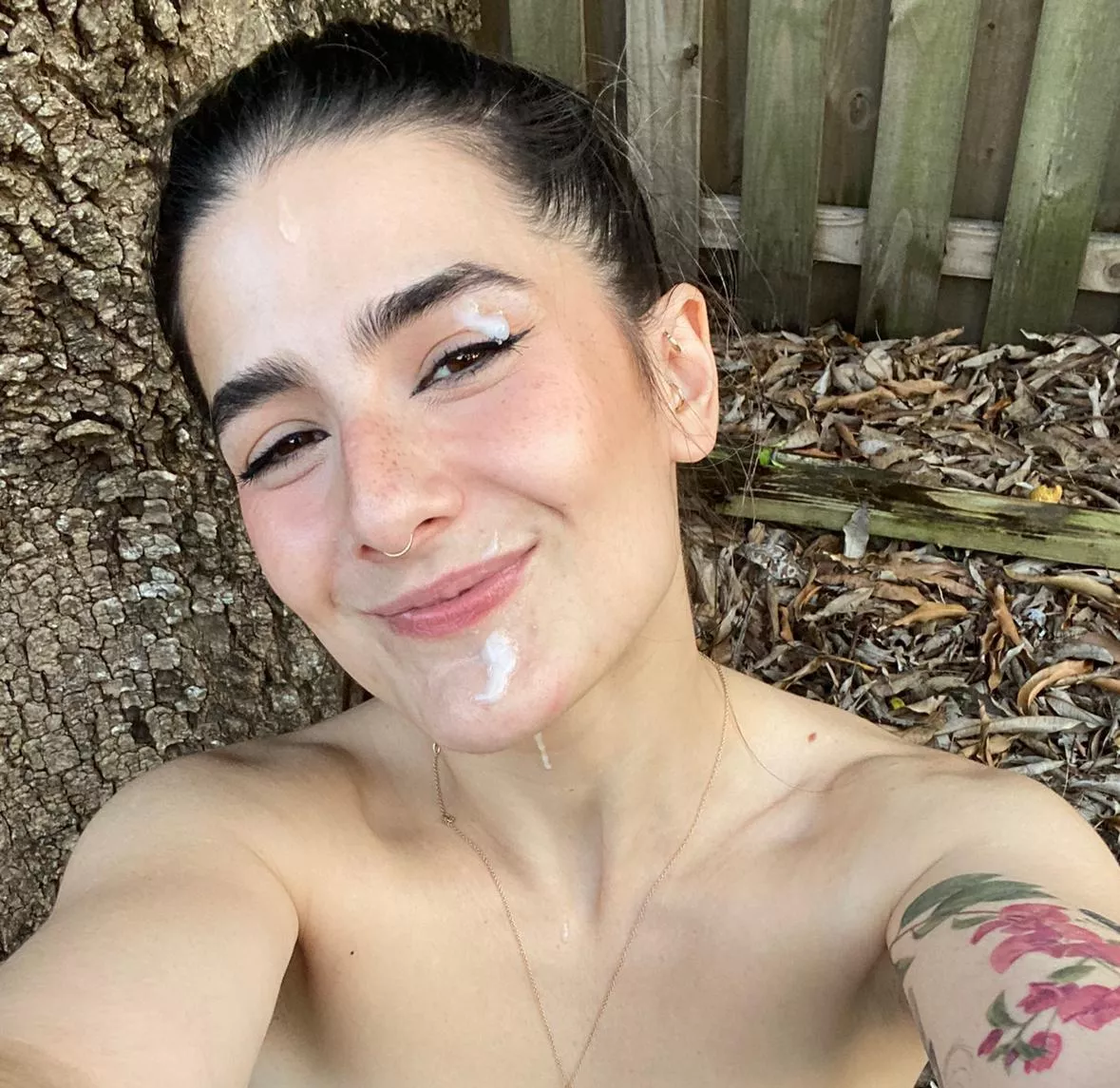 I love wearing cum outside