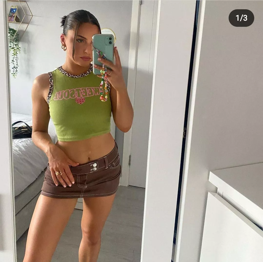 Is this a belt or skirt