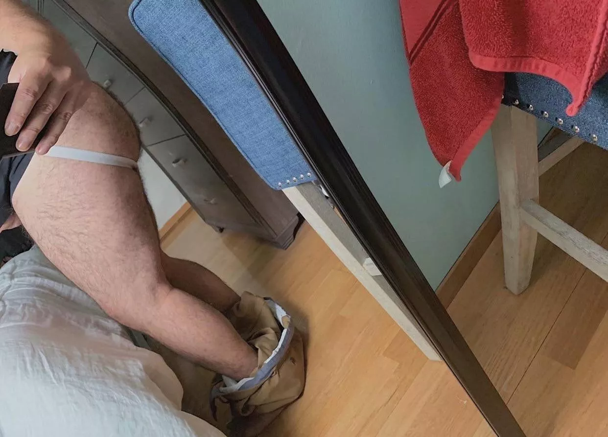 Thanks for the love on my thick cock from last week. But one of you wanted a profile view of my Mexican Soccer legs. So here you go. Hopefully y’all enjoy too. Do y’all like hairy asses or naw?