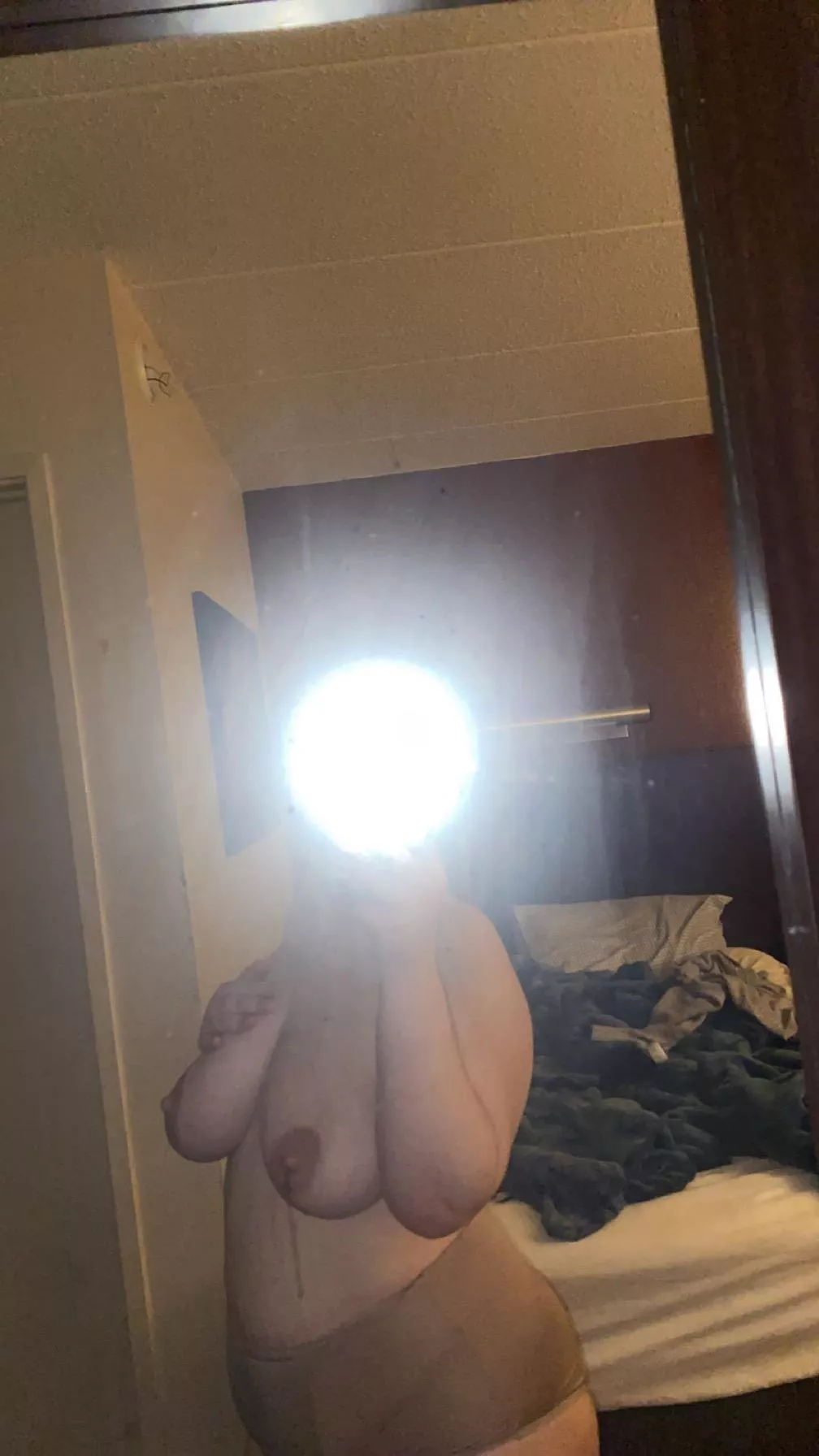 Upvote for saggy milf tits