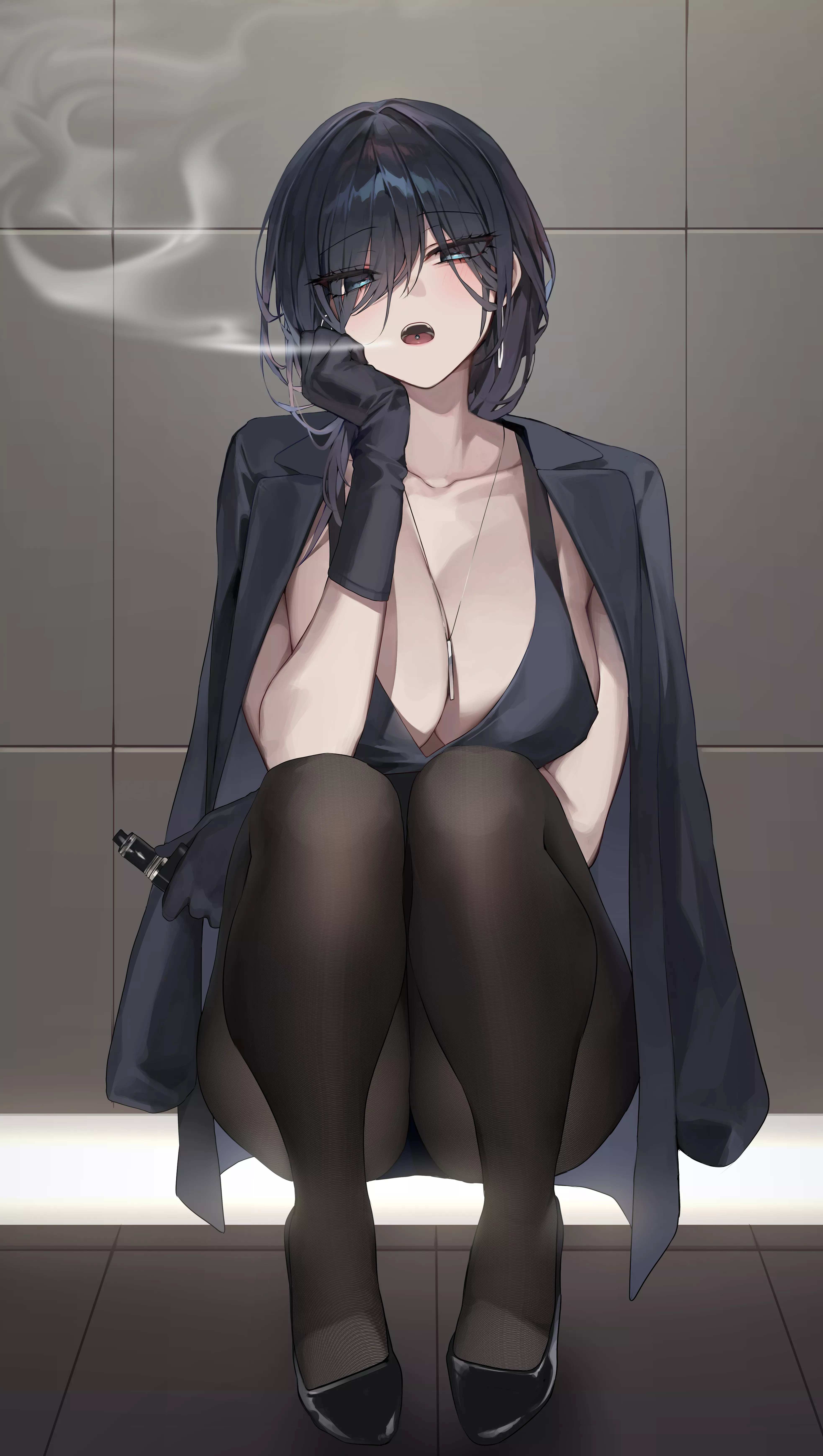 Vaping Thighs