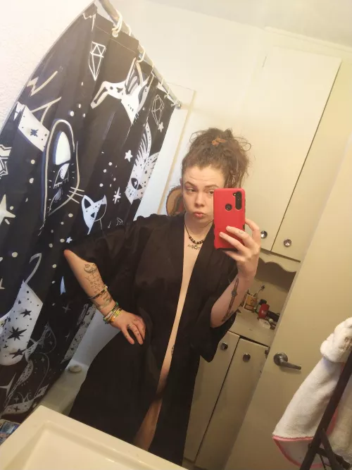 You don't deserve to smell My pussy OR My feet!! 🤣😭